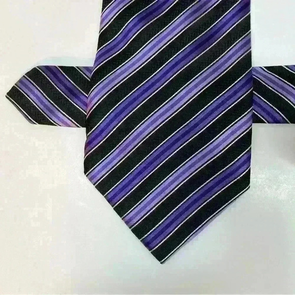 SEAN JOHN Mens Necktie Purple Black & Silver Striped 100% Silk Tie Classic Width - Picture 4 of 6